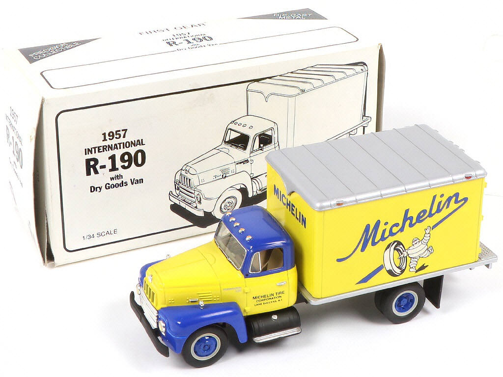 Lot 198 - FIRST GEAR (USA) (1)