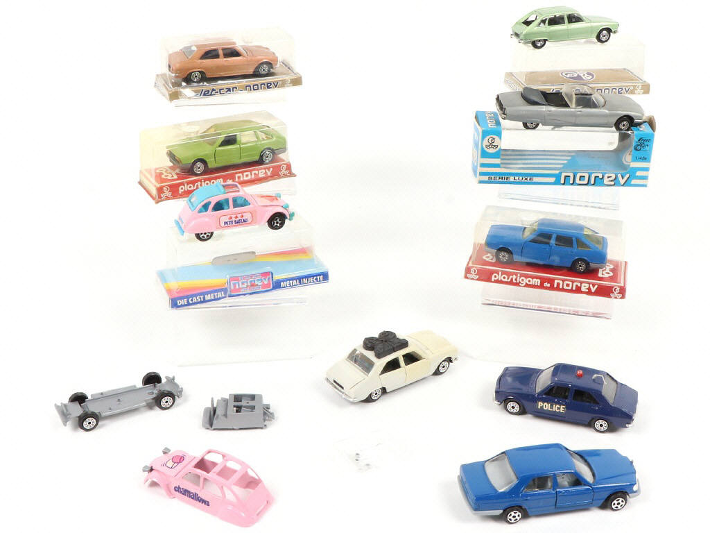 Lot 267 - NOREV (FRANCE) (10)