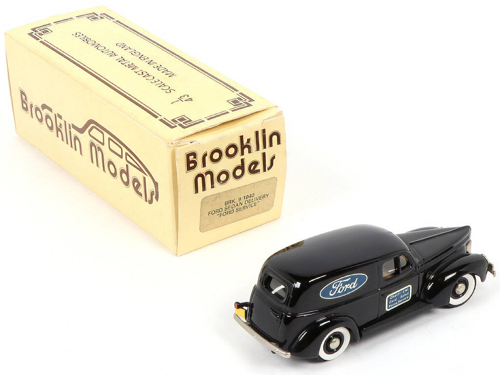 Lot 71 - BROOKLIN MODELS (GB) (1)