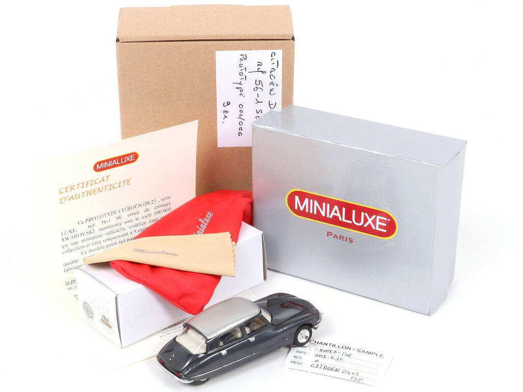 Lot 132 - MINIALUXE (FRANCE) (1)