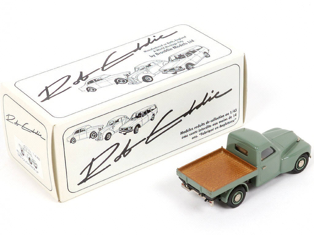 Lot 66 - ROBEDDIE MODELS (GB) (1)