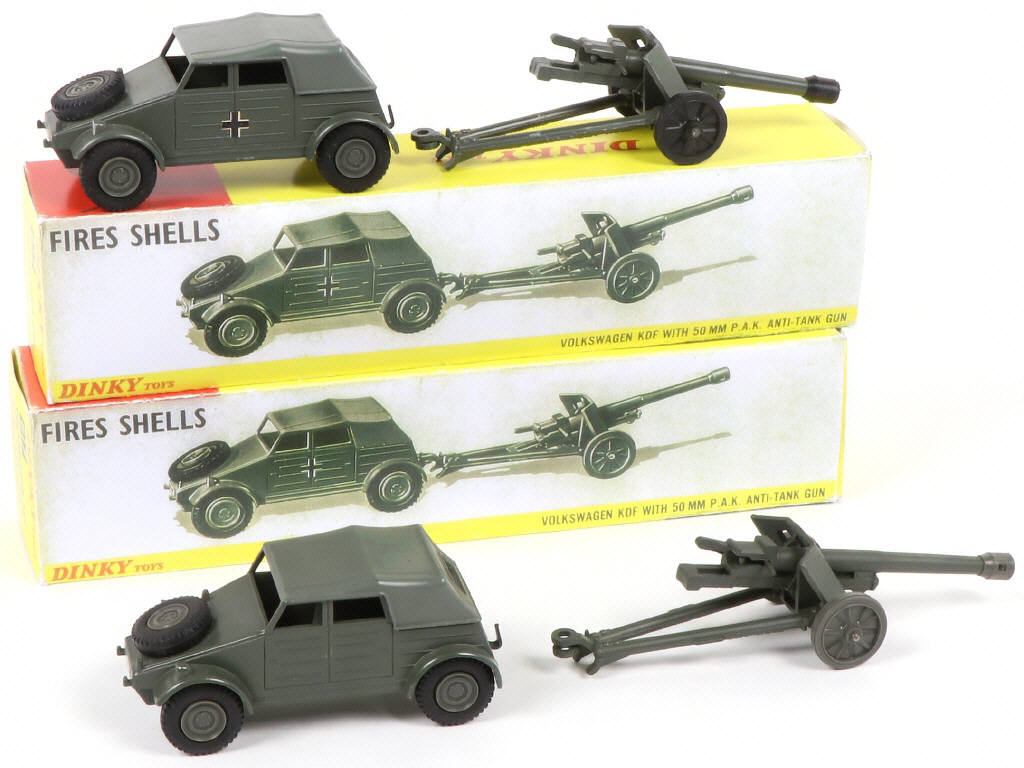 Lot 166 - DINKY TOYS (GB) (1)