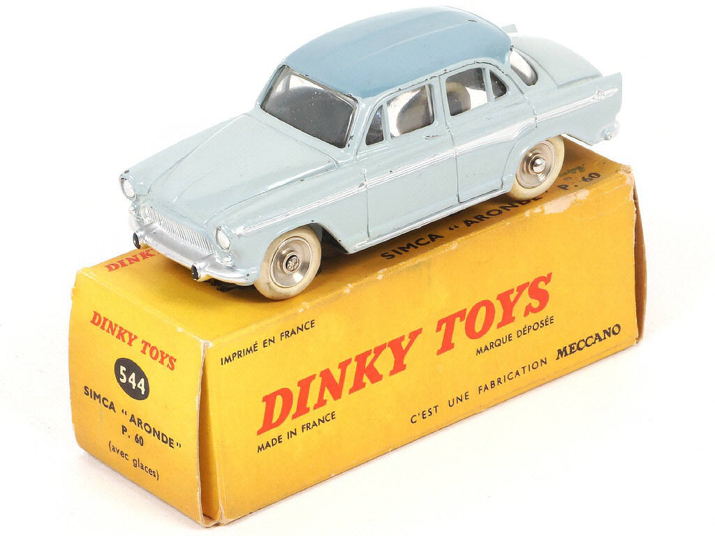 Lot 140 - DINKY TOYS (FRANCE) (1)