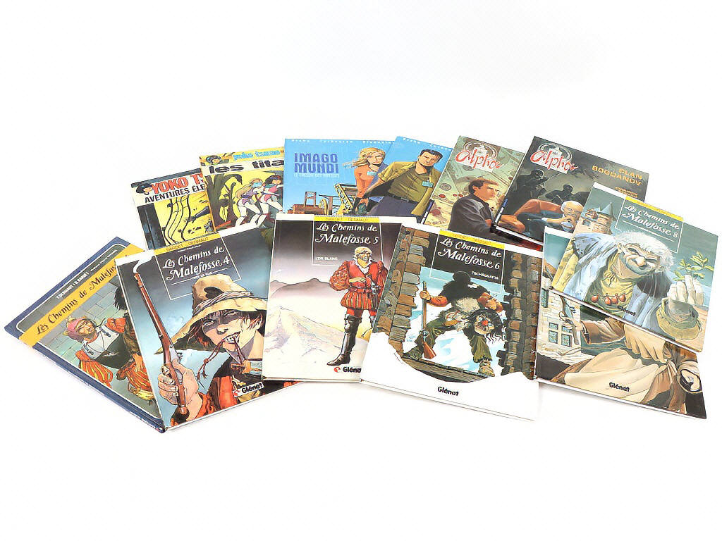 Lot 279 - DIVERS (15)