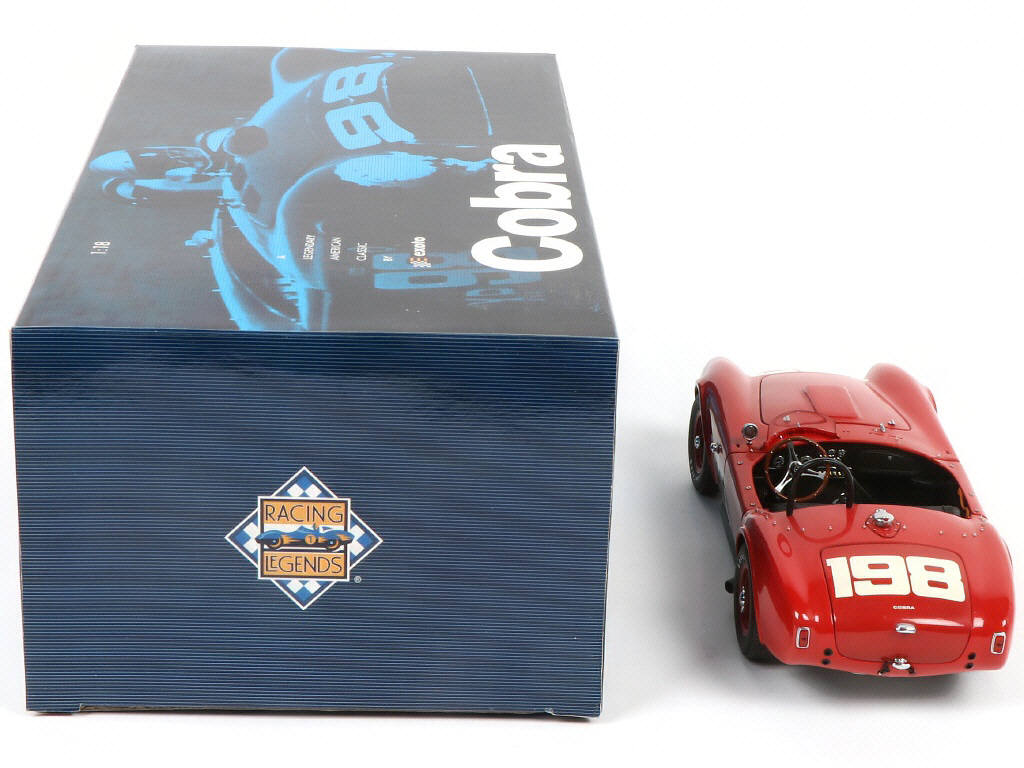 Lot 17 - EXOTO (USA) (1)