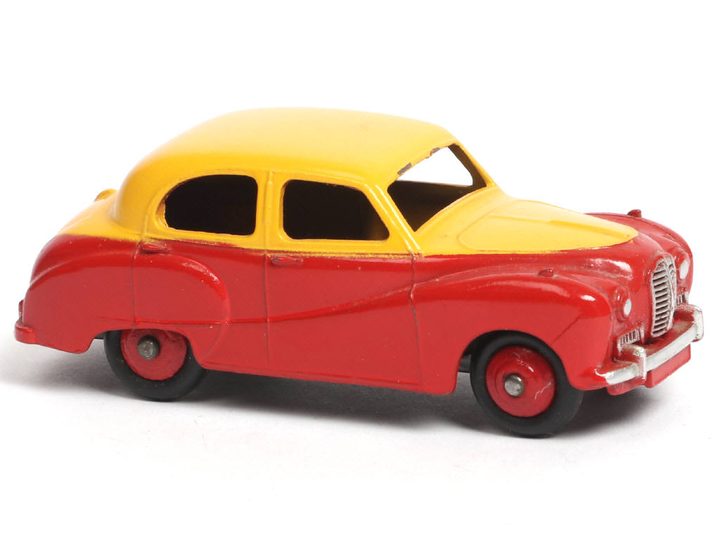 Lot 408 - DINKY TOYS (GB) (1)