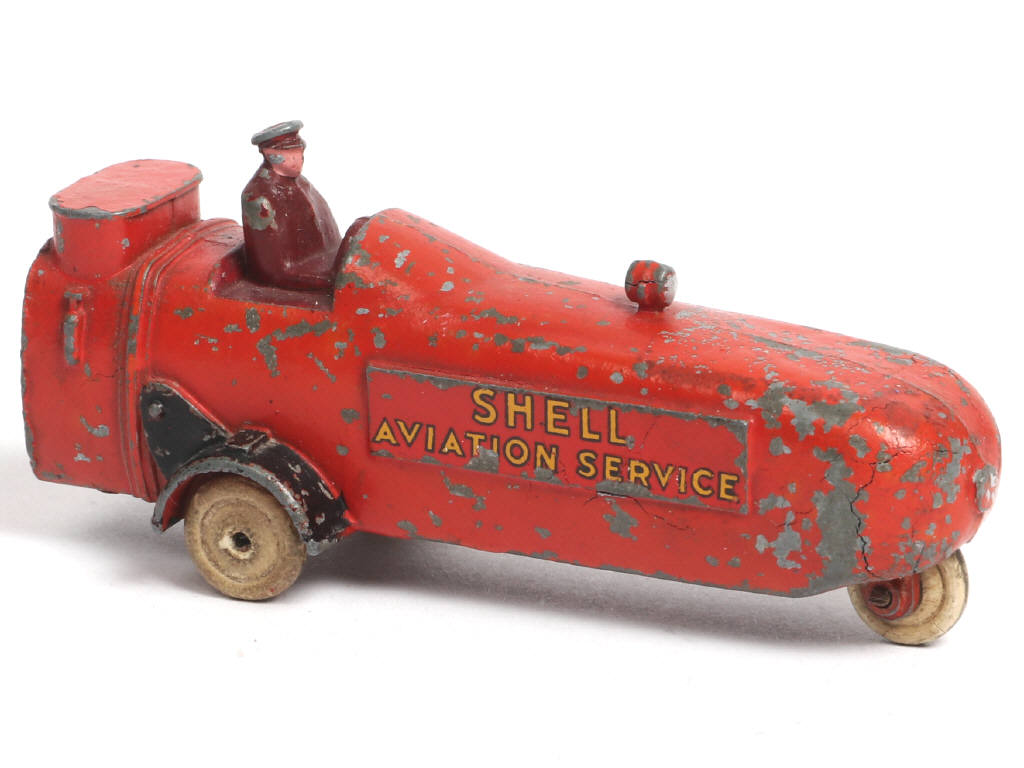 Lot 387 - DINKY TOYS (GB) (1)