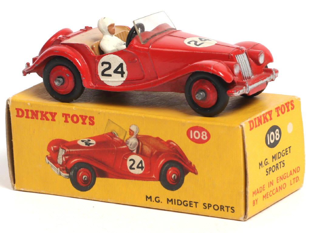 Lot 428 - DINKY TOYS (GB) (1)