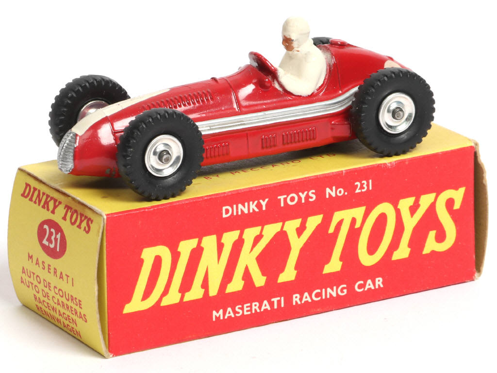 Lot 419 - DINKY TOYS (GB) (1)