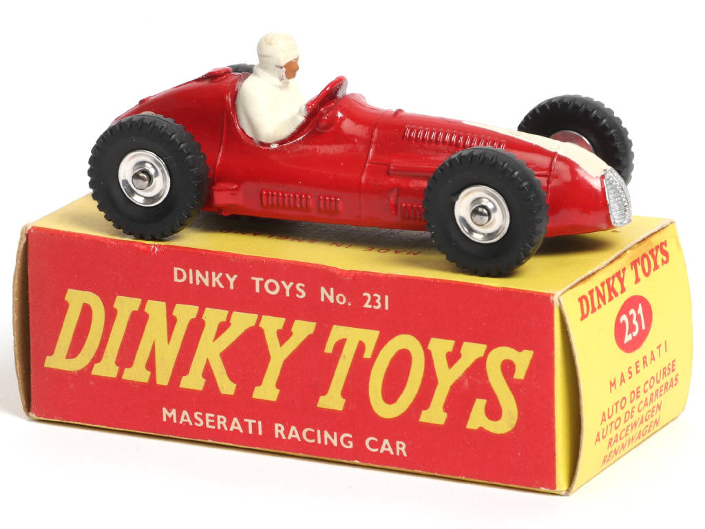Lot 419 - DINKY TOYS (GB) (1)