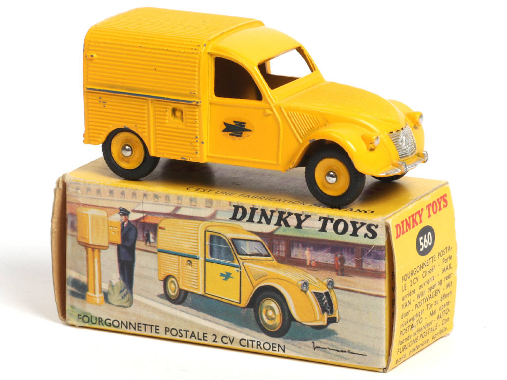 Lot 248 - DINKY TOYS (FRANCE) (1)