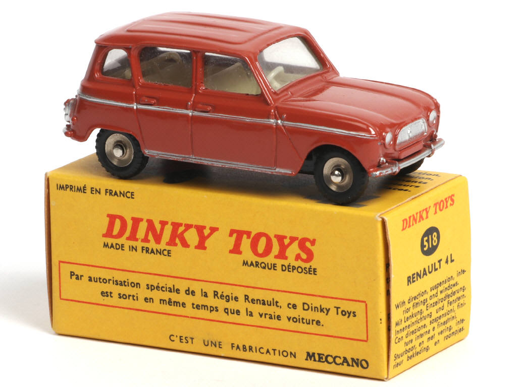 Lot 212 - DINKY TOYS (FRANCE) (1)