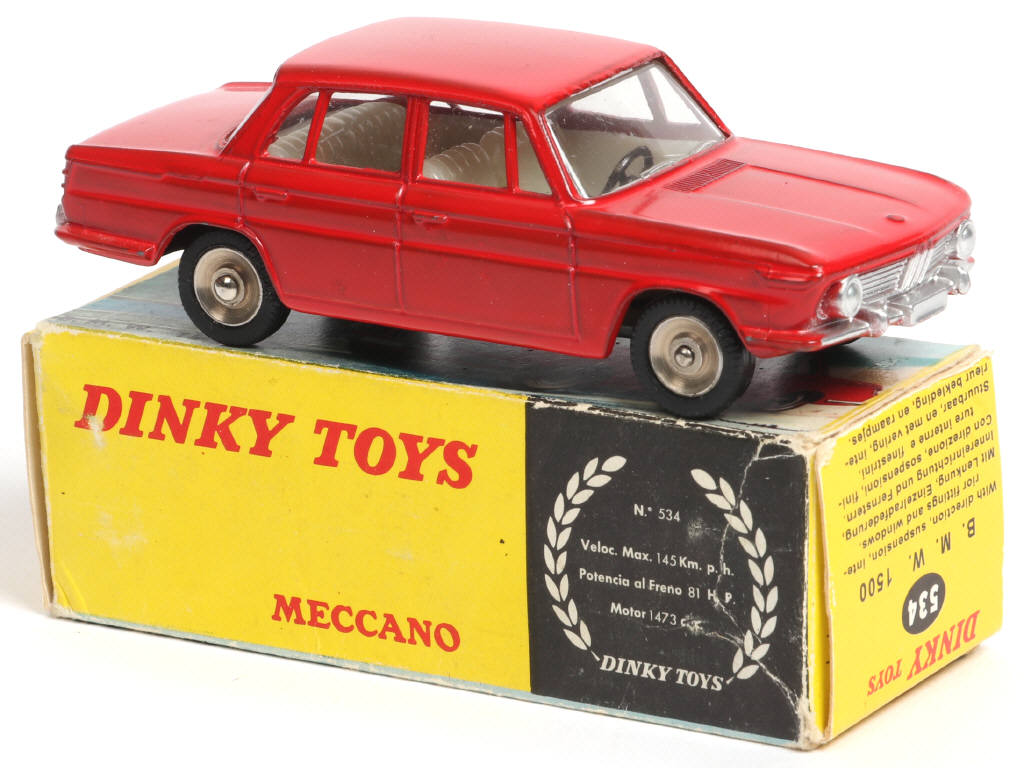Lot 153 - DINKY TOYS (FRANCE) Série POCH (1)