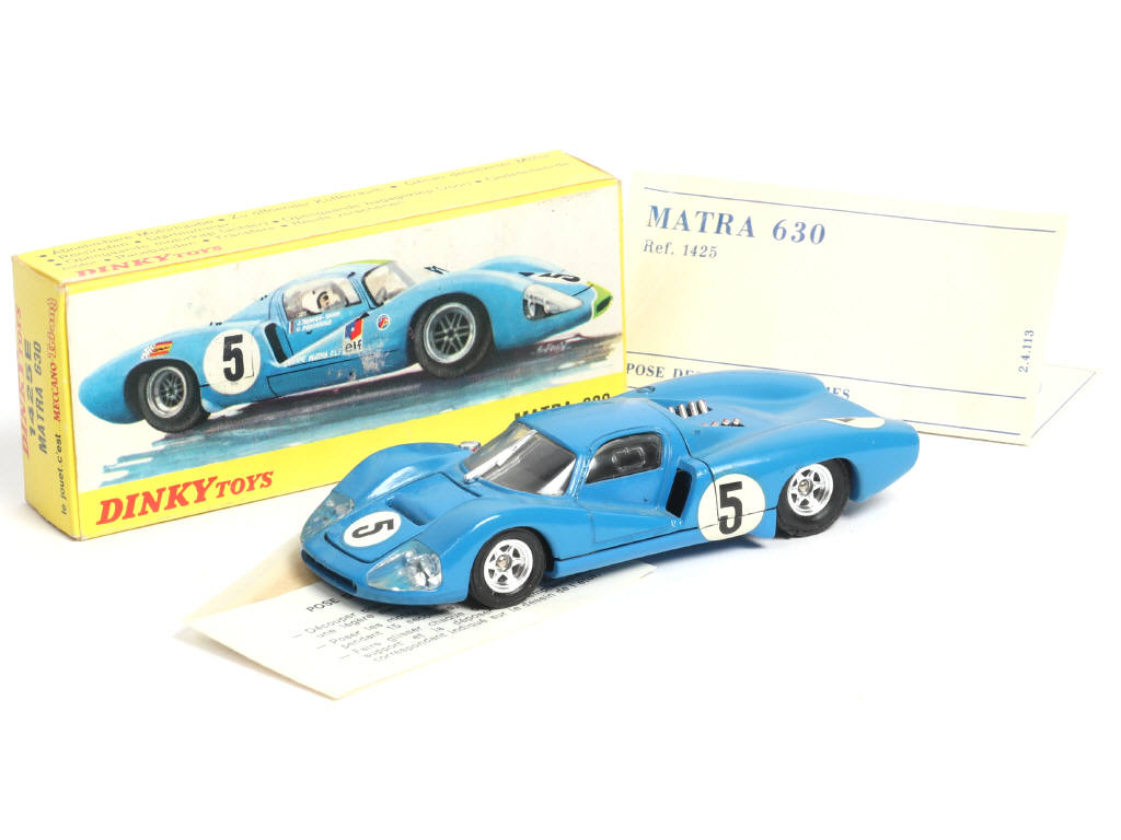 Lot 260 - DINKY TOYS (FRANCE) (1)