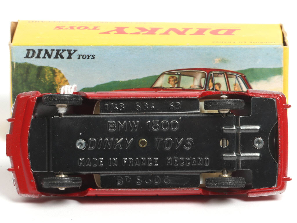 Lot 273 - DINKY TOYS (FRANCE) (1)
