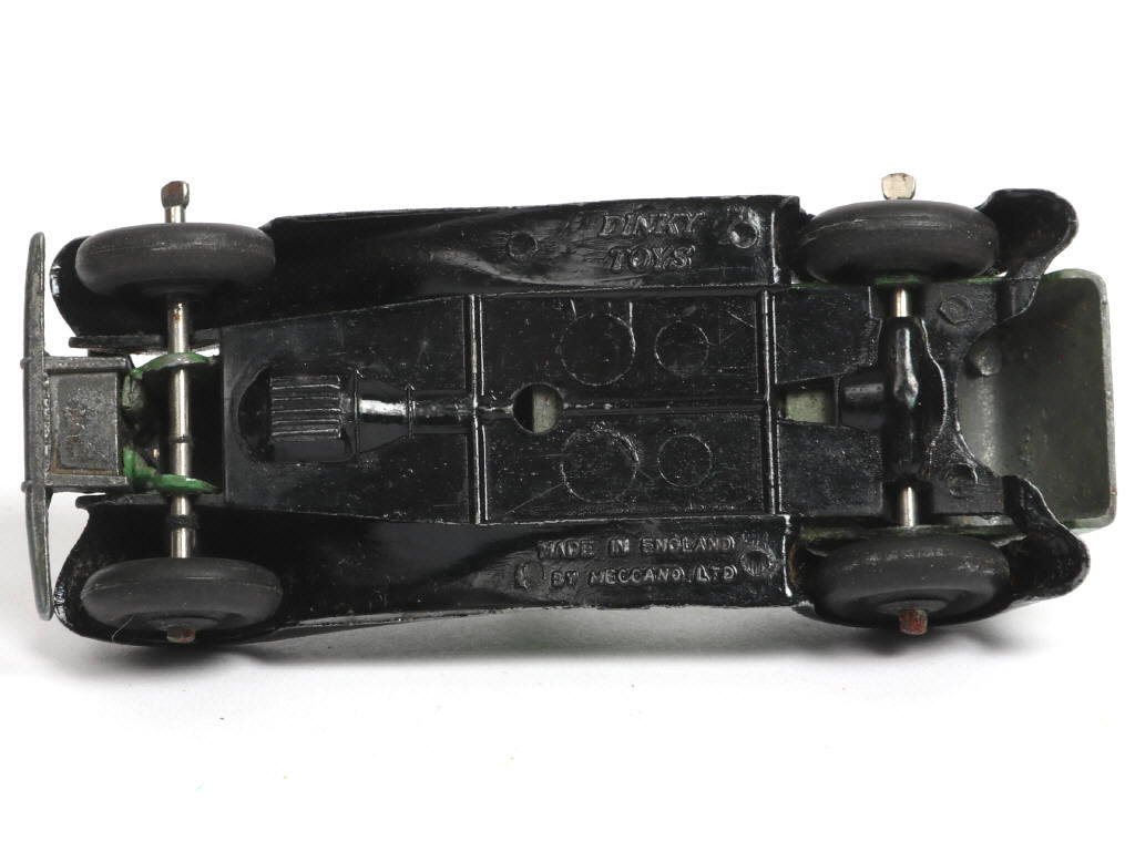 Lot 397 - DINKY TOYS (GB) (1)