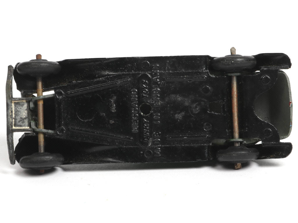 Lot 393 - DINKY TOYS (GB) (1)