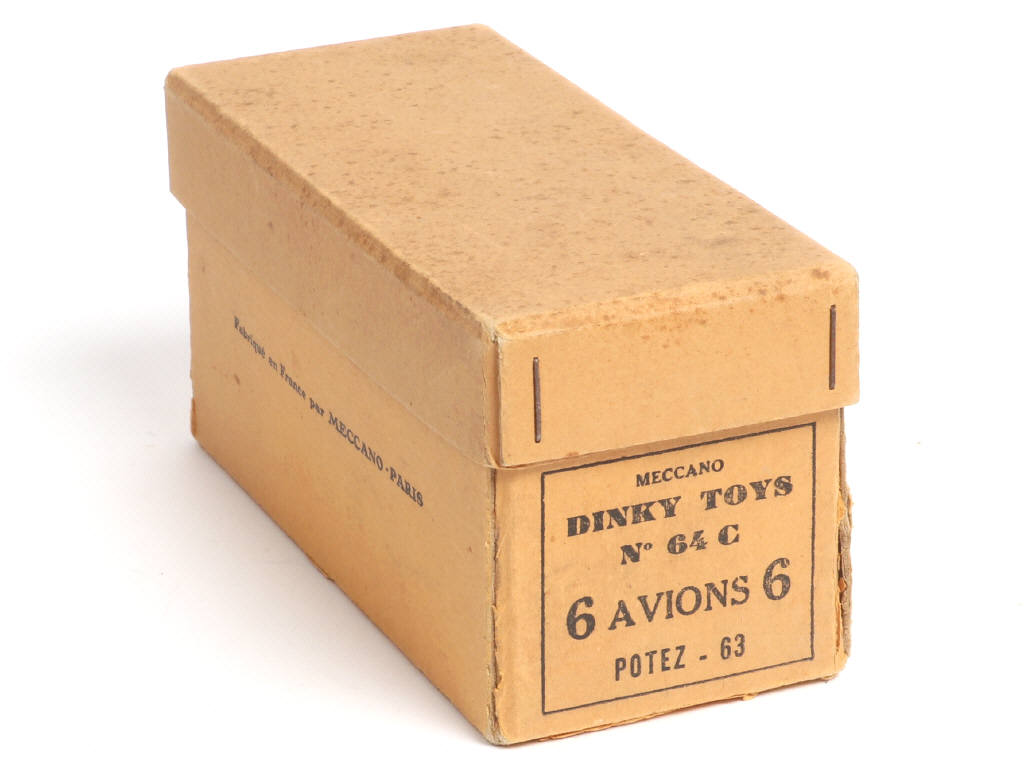 Lot 358 - DINKY TOYS (FRANCE) (1)
