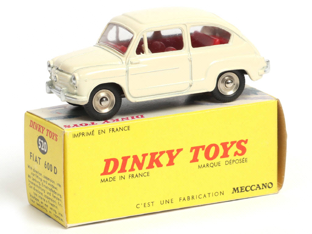 Lot 282 - DINKY TOYS (FRANCE) (1)