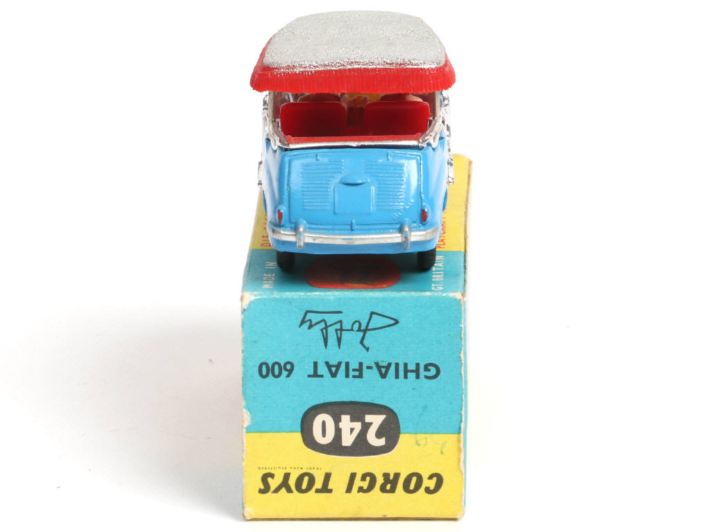 Lot 57 - CORGI TOYS (GB) (1)