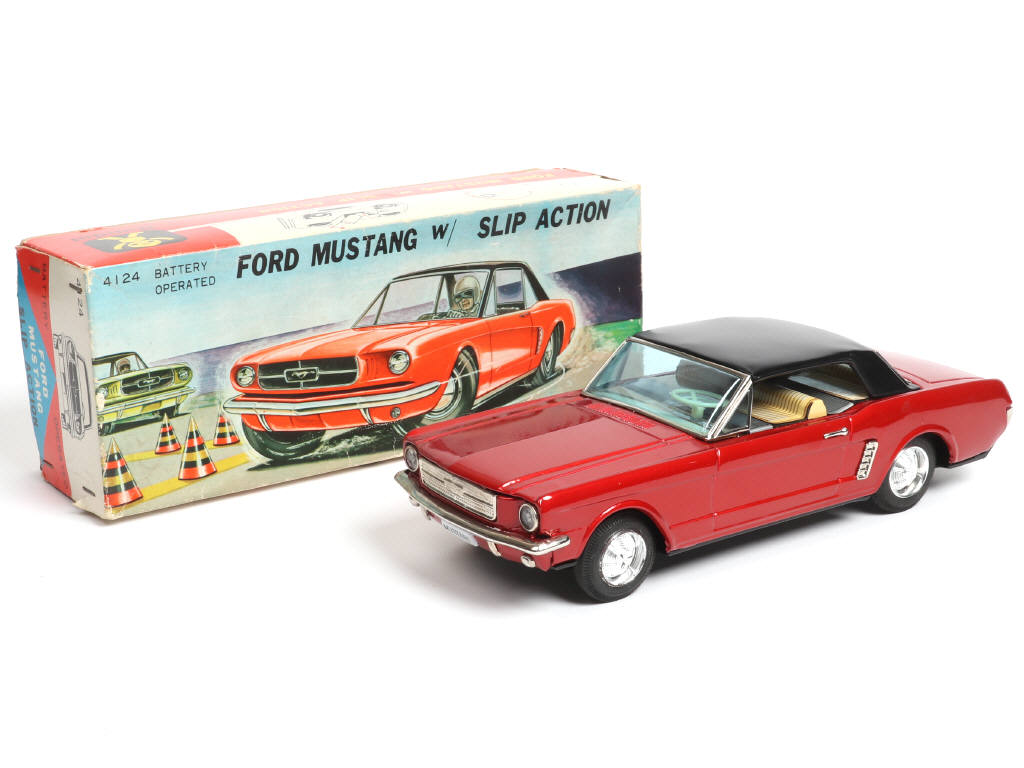 Lot 9 - BANDAÏ (JAPON) (1)