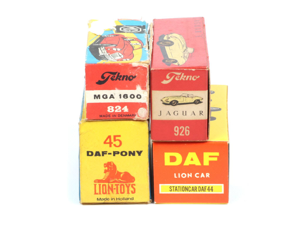 Lot 135 - TEKNO (DANEMARK) (5)