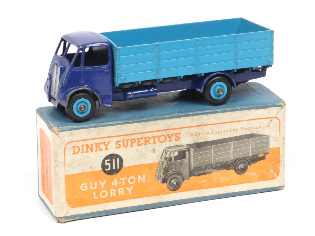 Lot 135 - DINKY TOYS (GB) (1)