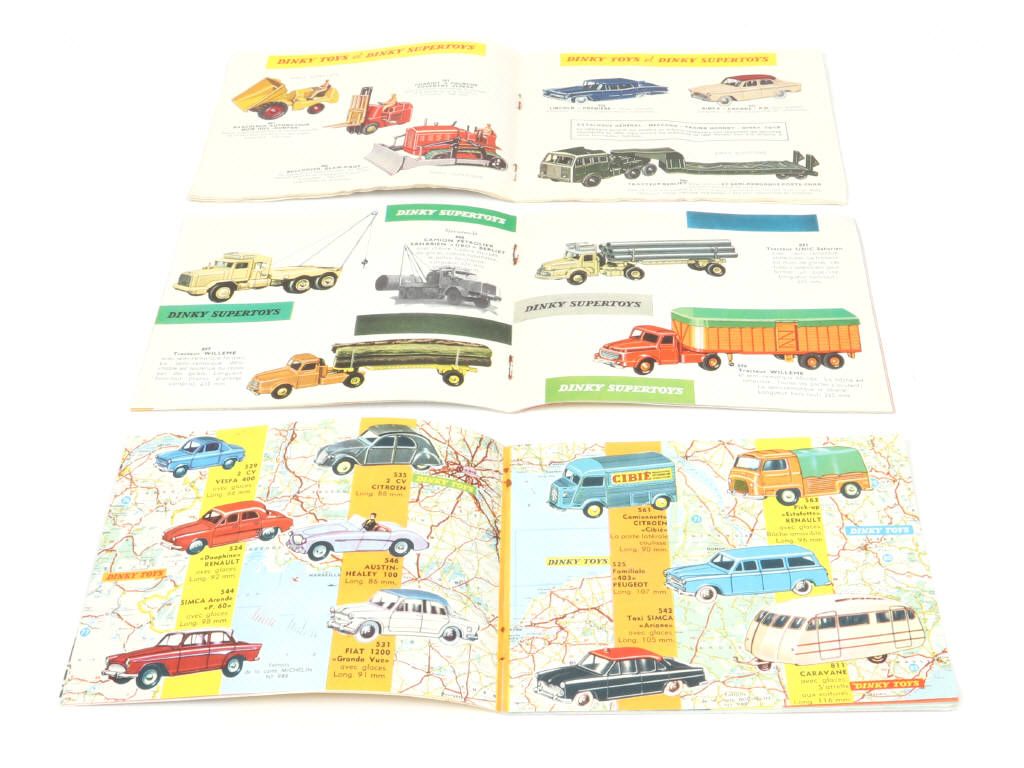 Lot 6 - DINKY TOYS (FRANCE) (3)