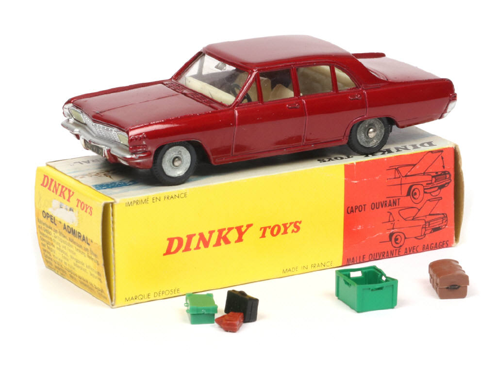 Lot 254 - DINKY TOYS (FRANCE) (1)