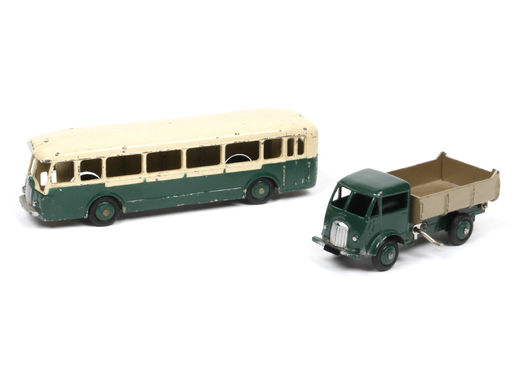 Lot 312 - DINKY TOYS (FRANCE) (2)