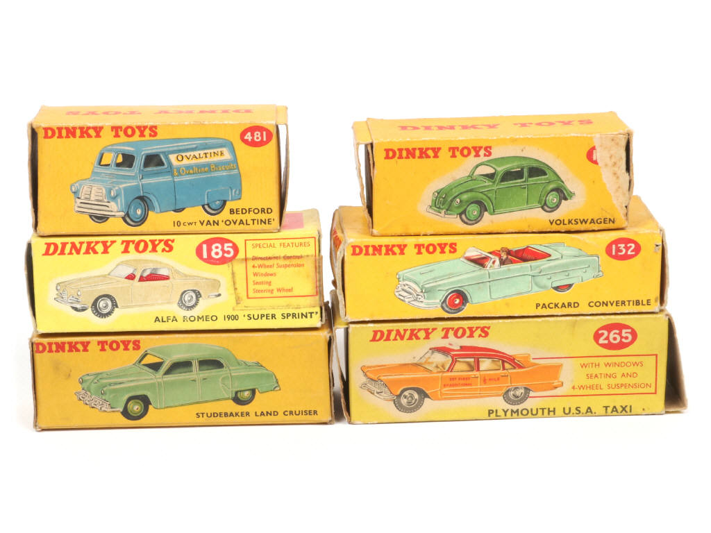 Lot 166 - DINKY TOYS (GB) (6)