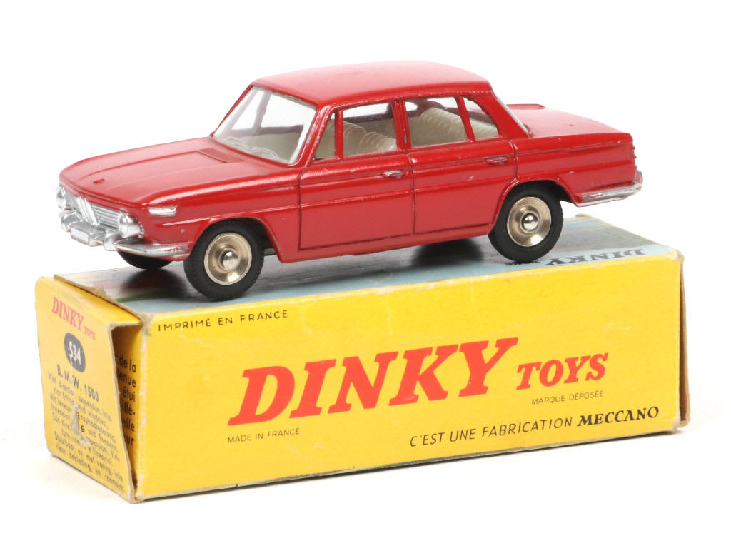 Lot 270 - DINKY TOYS (FRANCE) (1)