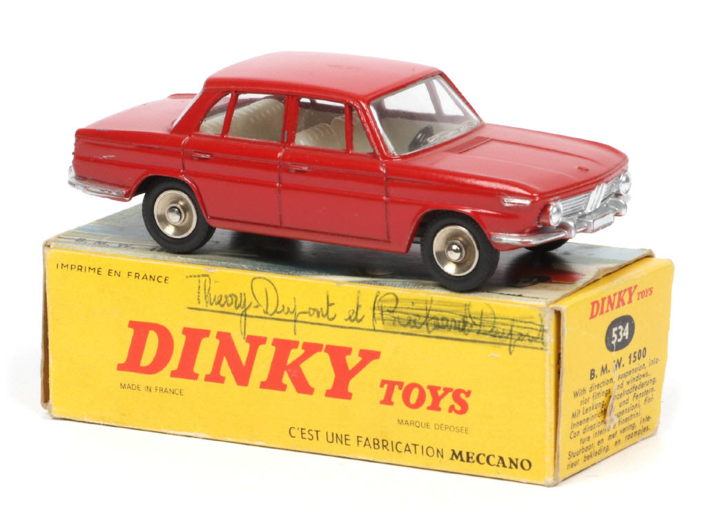 Lot 270 - DINKY TOYS (FRANCE) (1)
