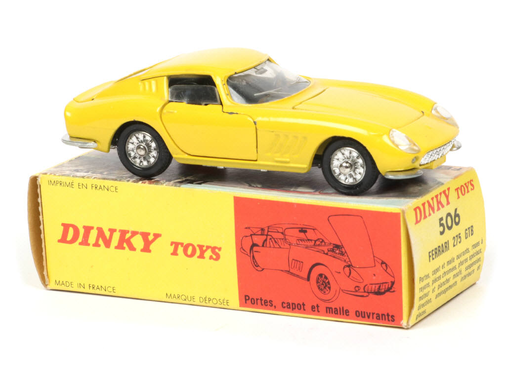Lot 252 - DINKY TOYS (FRANCE) (1)