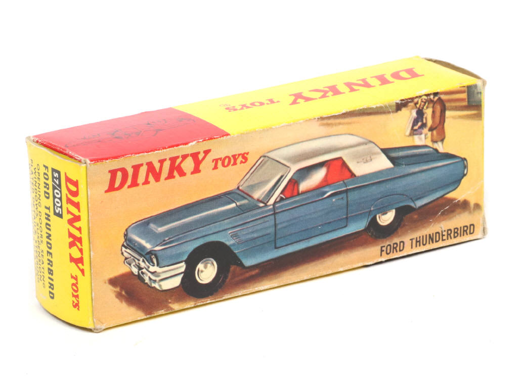 Lot 147 - DINKY TOYS (GB) (1)