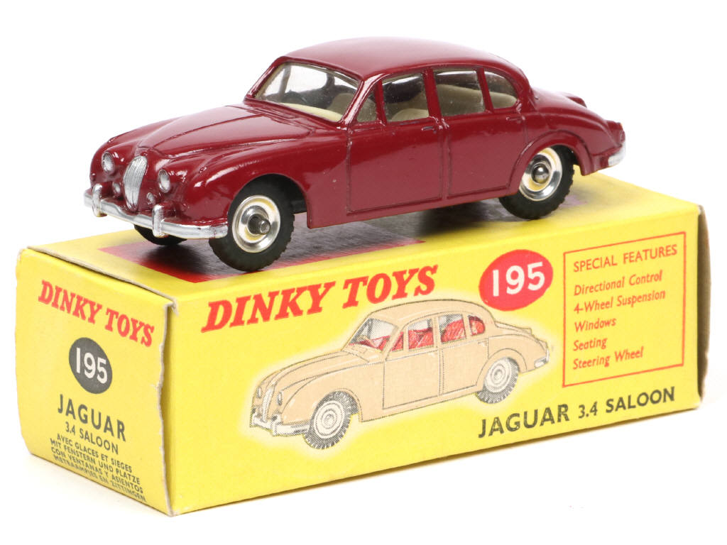 Lot 209 - DINKY TOYS (GB) (1)