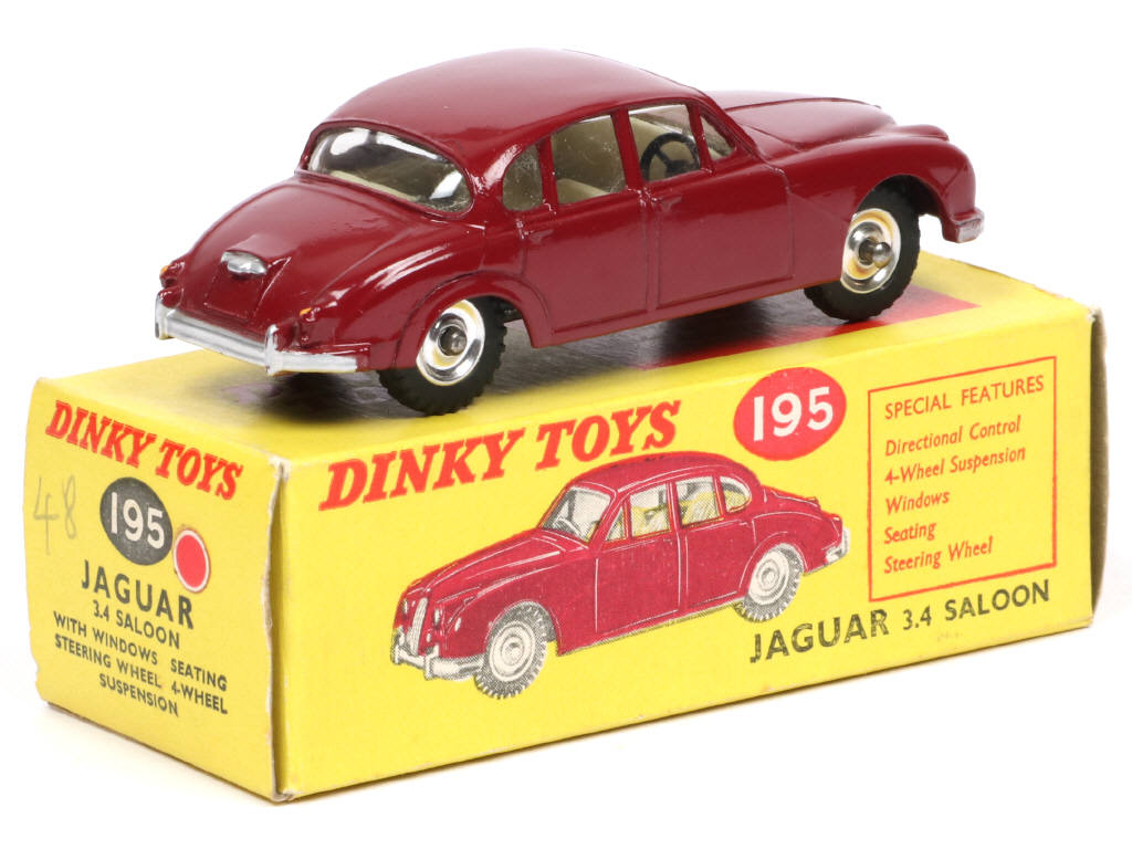Lot 209 - DINKY TOYS (GB) (1)