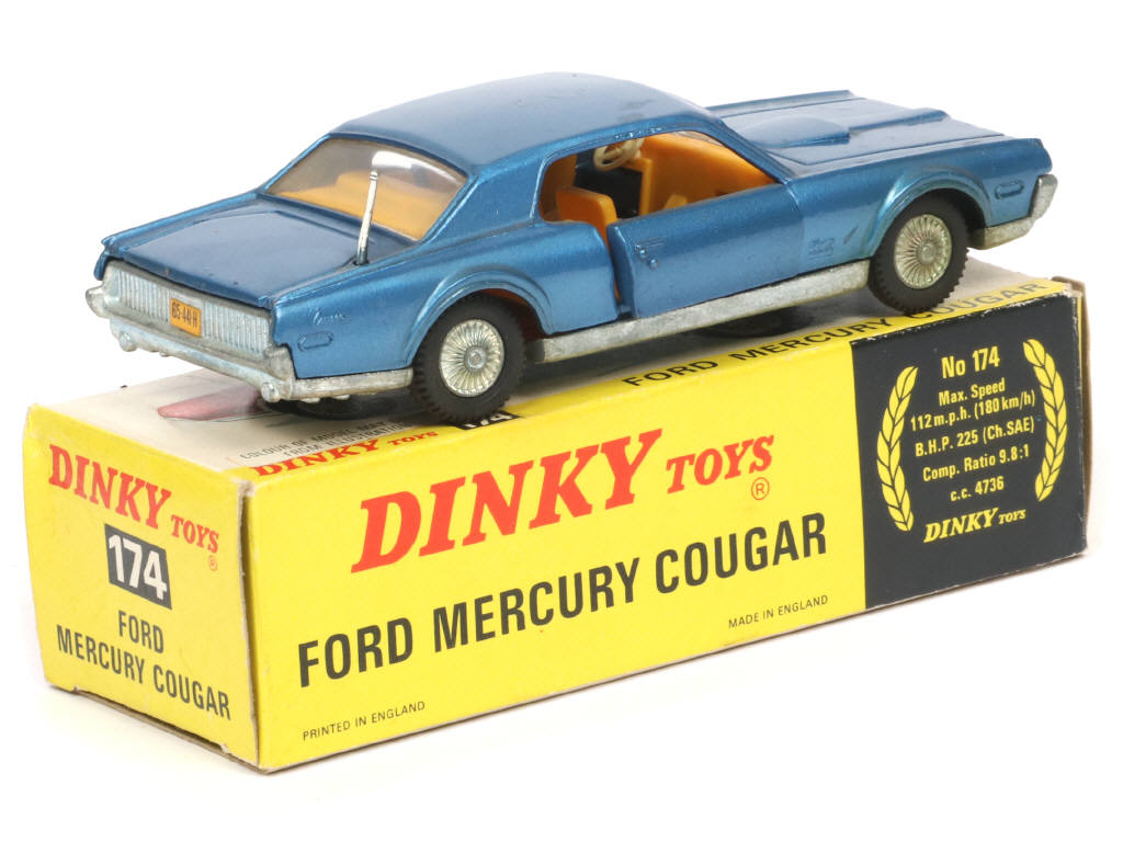 Lot 199 - DINKY TOYS (GB) (1)