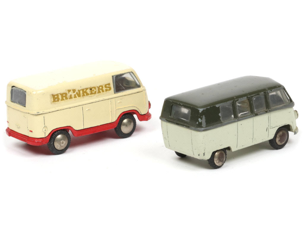 Lot 143 - TEKNO (DANEMARK) (2)