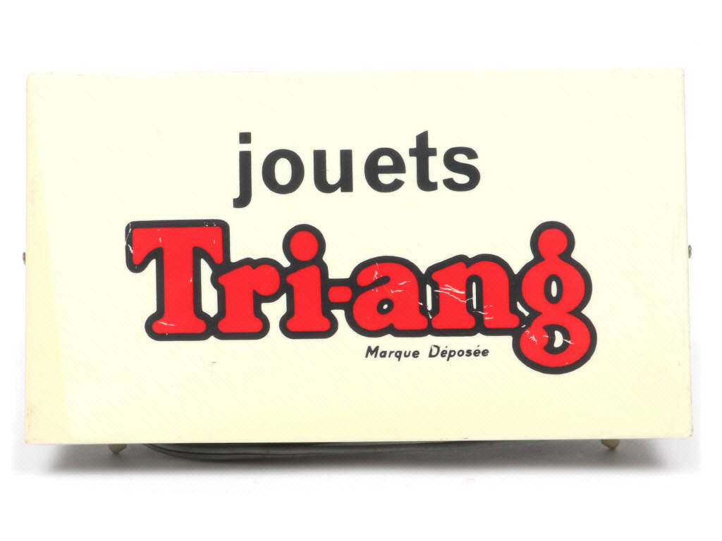 Lot 56 - TRI-ANG (FRANCE) (1)