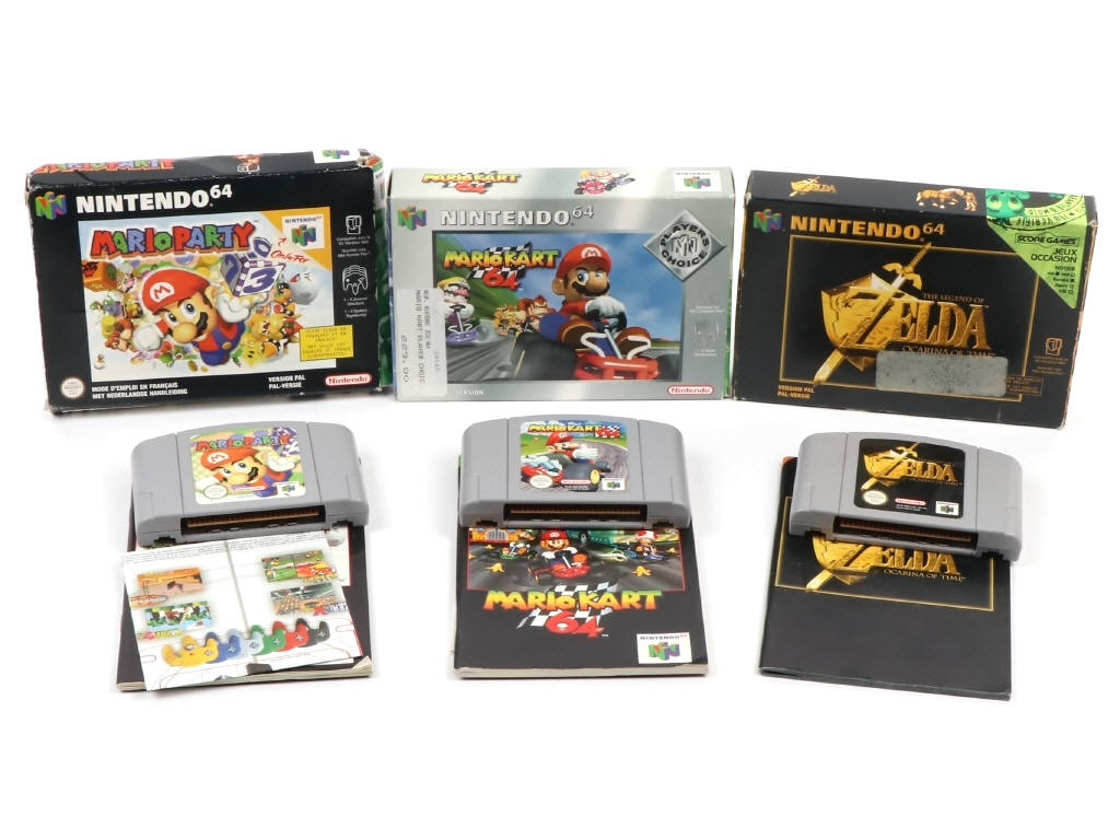 Lot 289 - NINTENDO (JAPON) (4)
