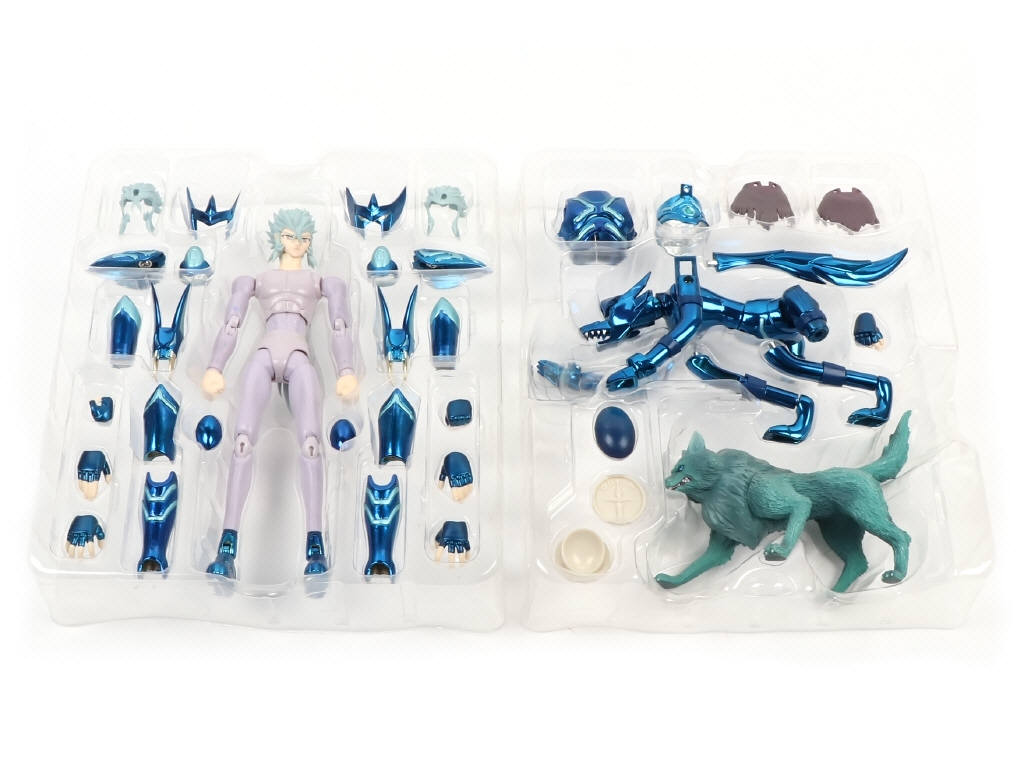 Lot 191 - BANDAÏ (JAPON) (3)