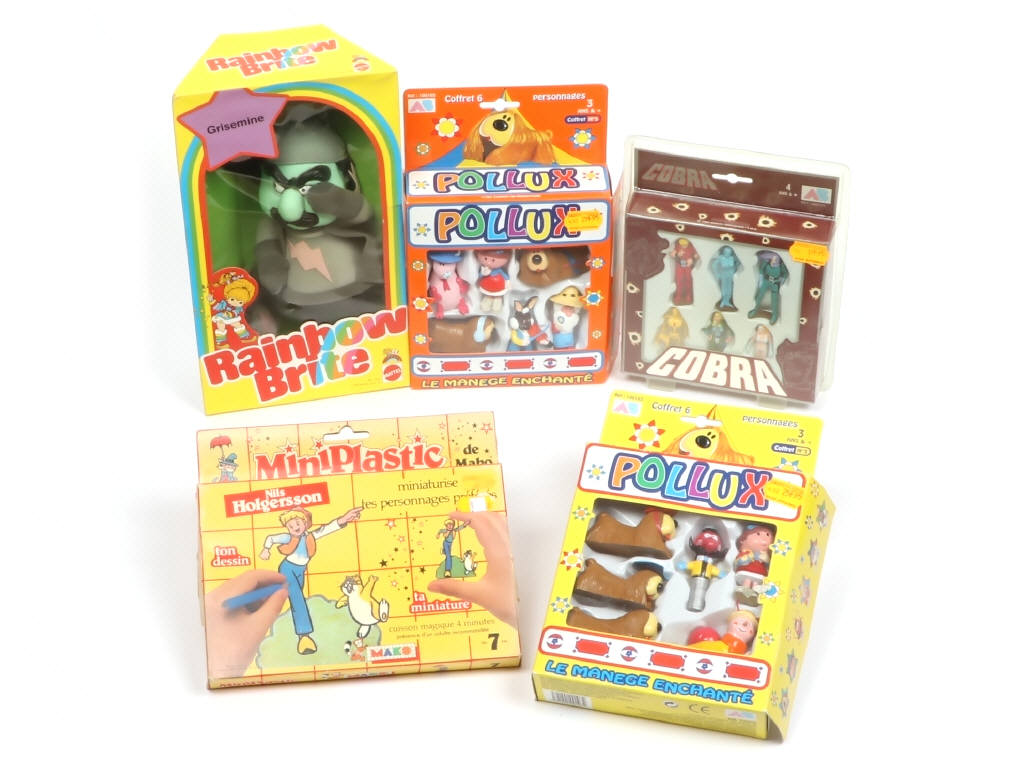 Lot 124 - DIVERS (5)