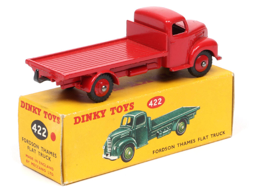 Lot 304 - DINKY TOYS (GB) (1)