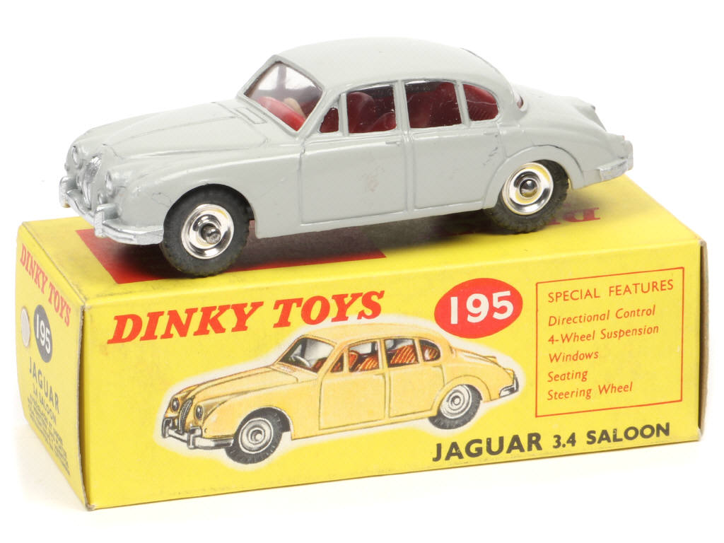 Lot 284 - DINKY TOYS (GB) (1)