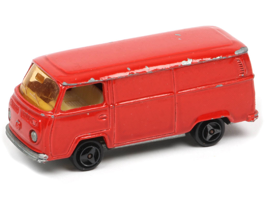 Lot 197 - MAJORETTE (FRANCE) (1)