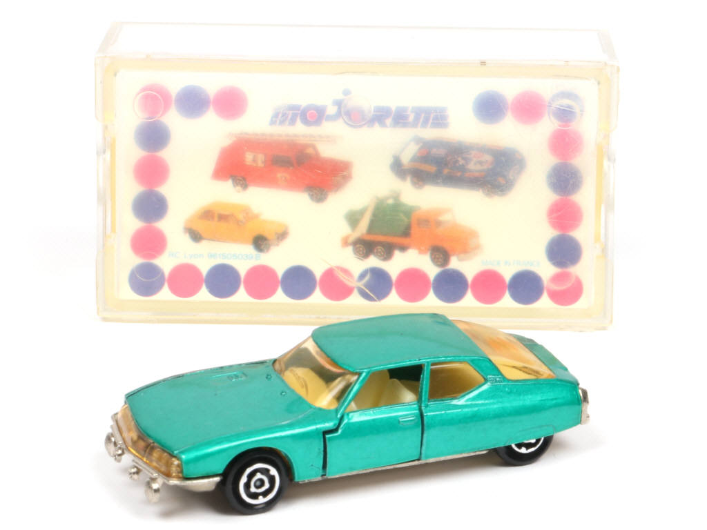 Lot 198 - MAJORETTE (FRANCE) (1)