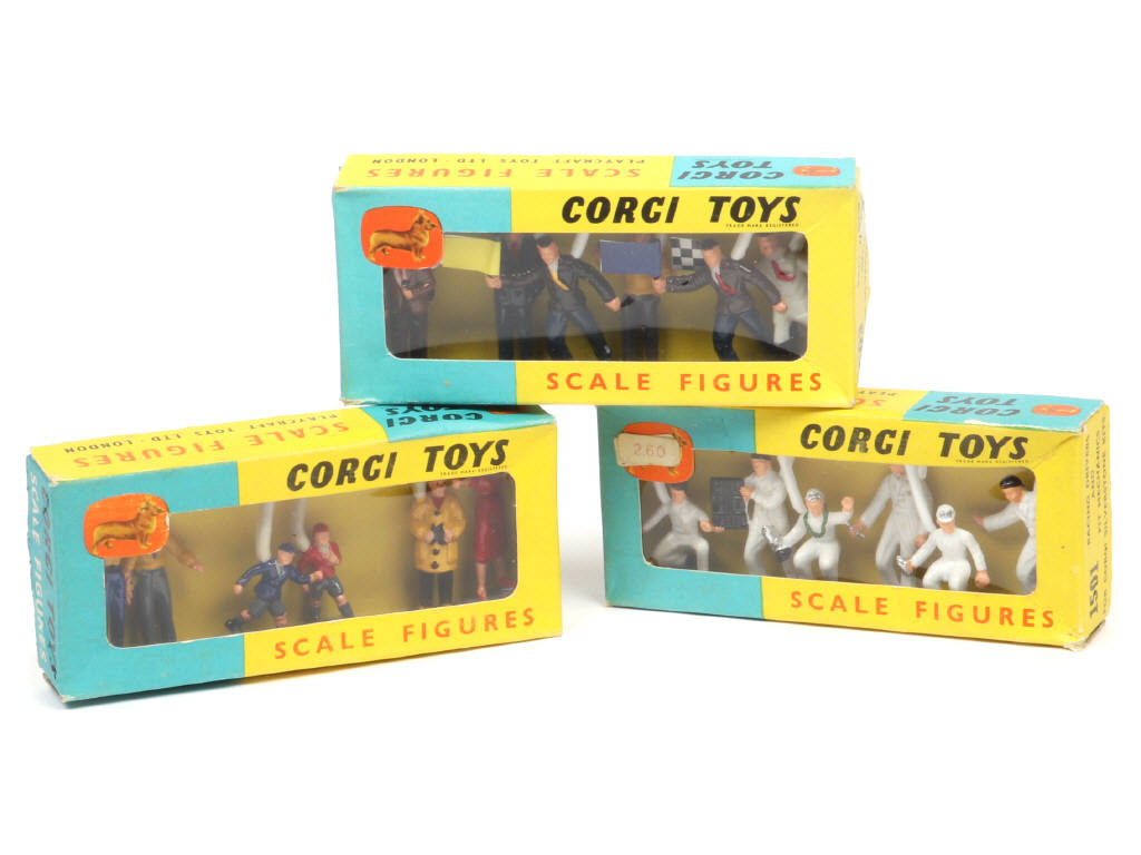 Lot 136 - CORGI TOYS (GB) (3)