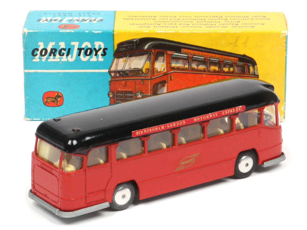 Lot 130 - CORGI TOYS (GB) (1)