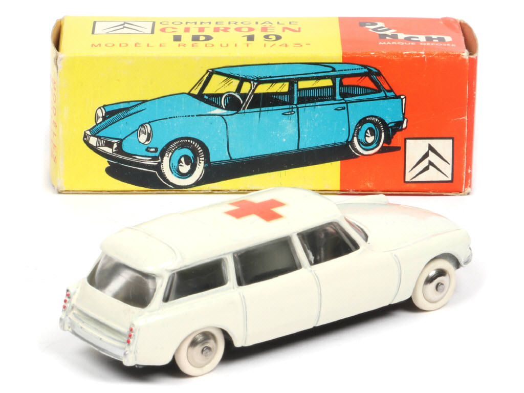 Lot 186 - PUNCH (FRANCE) (1)